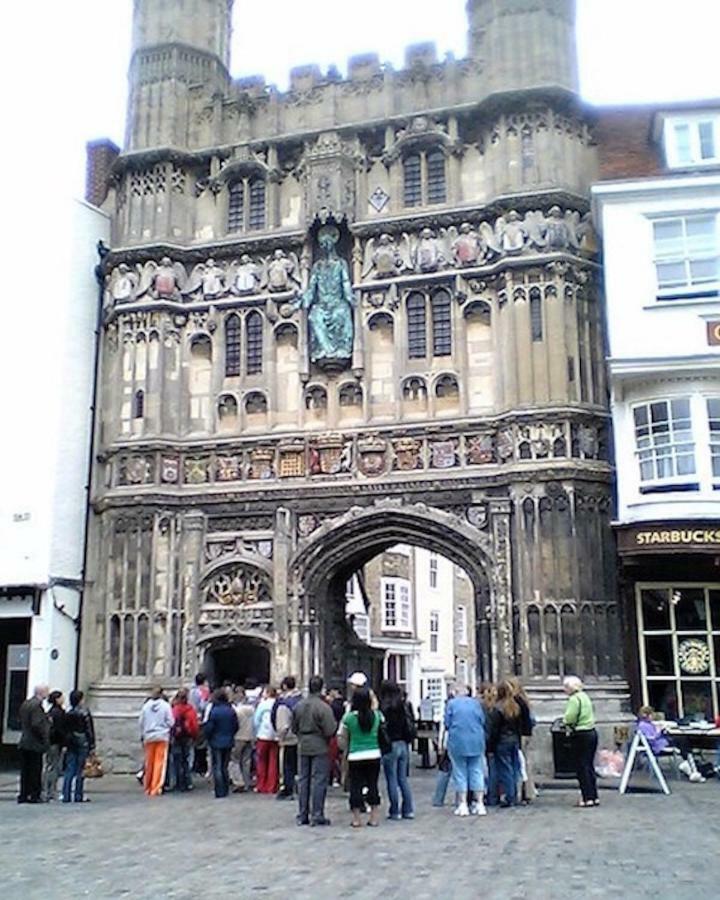 Canterbury Homestay Ensuite Buitenkant foto